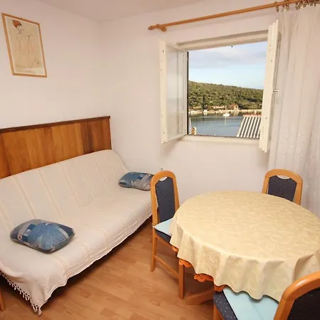 With Wifi - 8435 Apartment